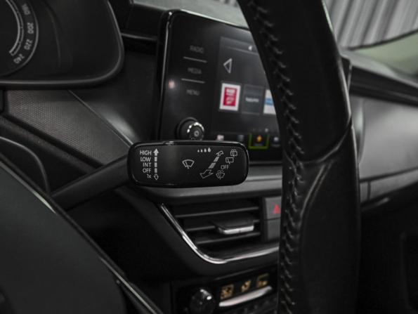 Skoda Rapid II с пробегом 2020 года, цена 1 445 000 рублей, 160012 км, лифтбек, Автокод Объявления