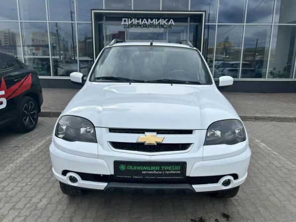 Chevrolet Niva I Рестайлинг с пробегом 2017 года, цена 799 000 рублей, 40165 км, внедорожник, Автокод Объявления