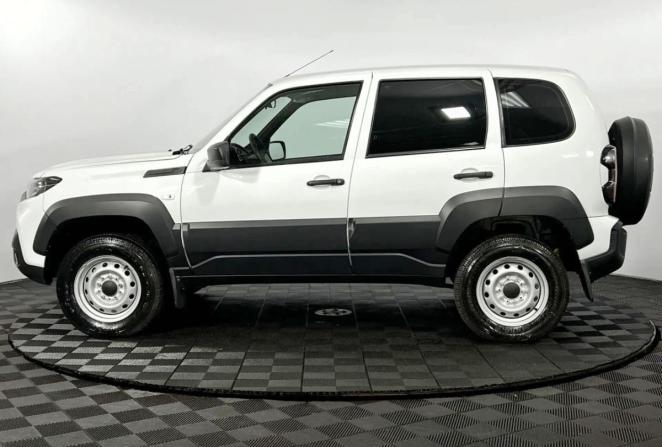 Lada (ВАЗ) Niva Travel I с пробегом 2024 года, цена 1 175 000 рублей, 7842 км, внедорожник, Автокод Объявления