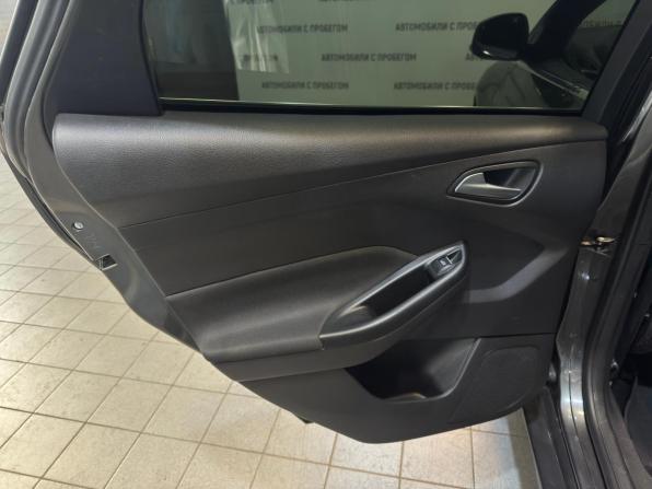 Ford Focus III Рестайлинг с пробегом 2015 года, цена 879 000 рублей, 202000 км, универсал, Автокод Объявления