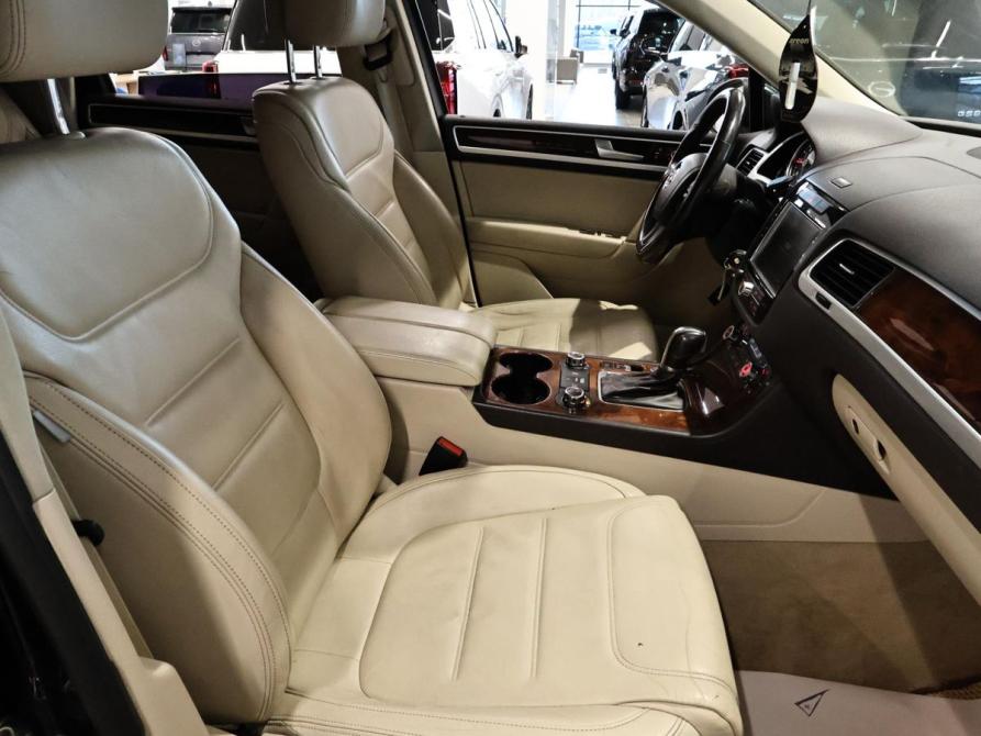 Volkswagen Touareg II Калуга  - изображение 16