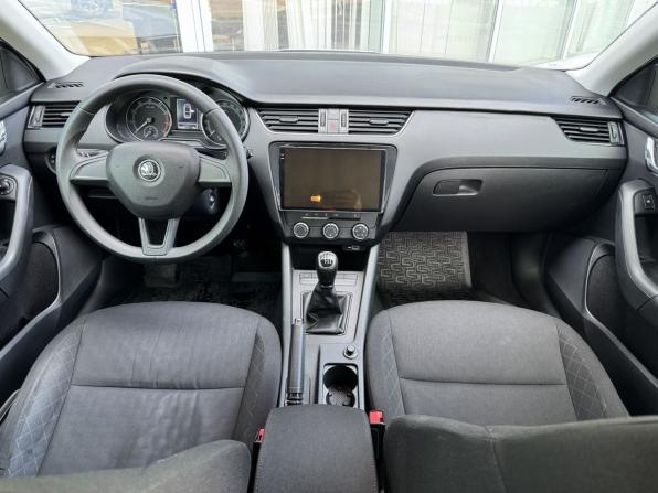 Skoda Octavia III (A7) Рестайлинг с пробегом 2019 года, цена 1 663 000 рублей, 100399 км, лифтбек, Автокод Объявления