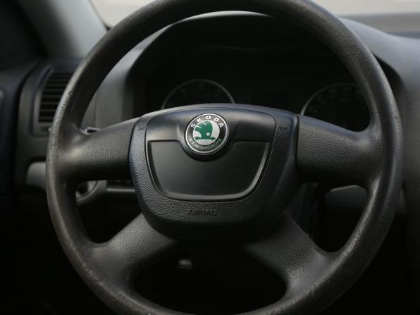 Skoda Octavia II (A5) Рестайлинг с пробегом 2010 года, цена 483 000 рублей, 232821 км, лифтбек, Автокод Объявления