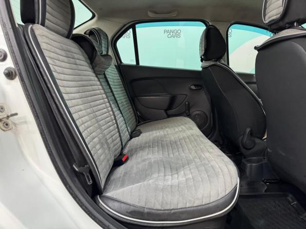 Renault Logan II с пробегом 2018 года, цена 415 000 рублей, 157871 км, седан, Автокод Объявления