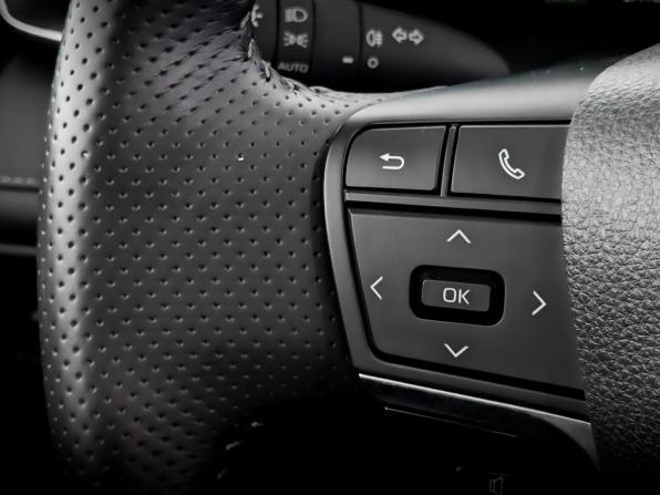 Toyota Camry IX (XV80) China Market с пробегом 2024 года, цена 3 945 000 рублей, 28000 км, седан, Автокод Объявления