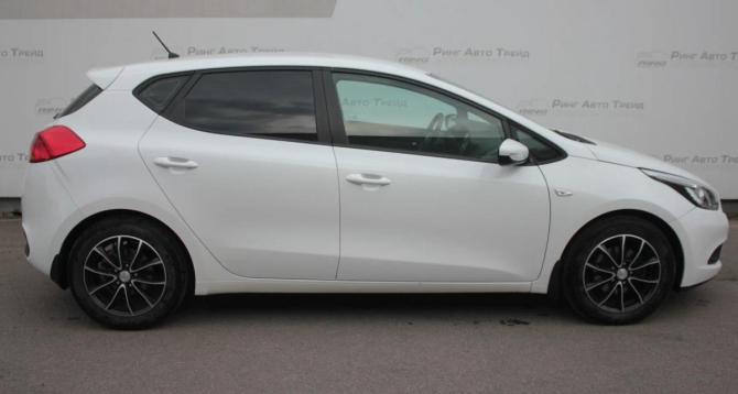 Kia Ceed II с пробегом 2015 года, цена 1 100 000 рублей, 103000 км, хэтчбек, Автокод Объявления