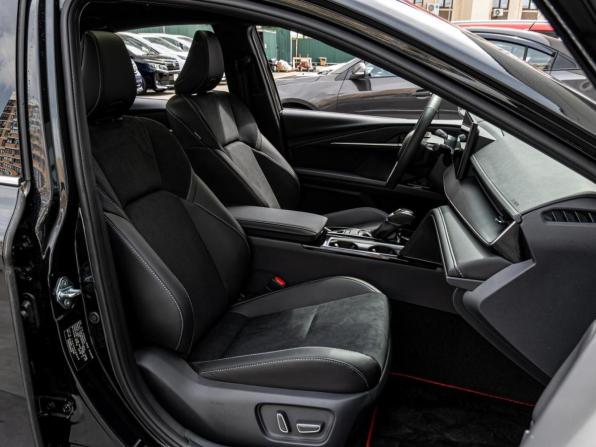 Toyota Camry IX (XV80) China Market с пробегом 2026 года, цена 4 549 000 рублей, 18 км, седан, Автокод Объявления