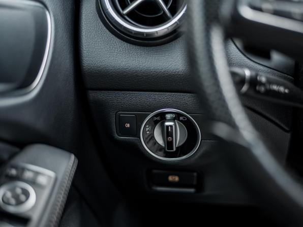 Mercedes-Benz CLA I (C117 X117) с пробегом 2015 года, цена 1 530 000 рублей, 143104 км, седан, Автокод Объявления