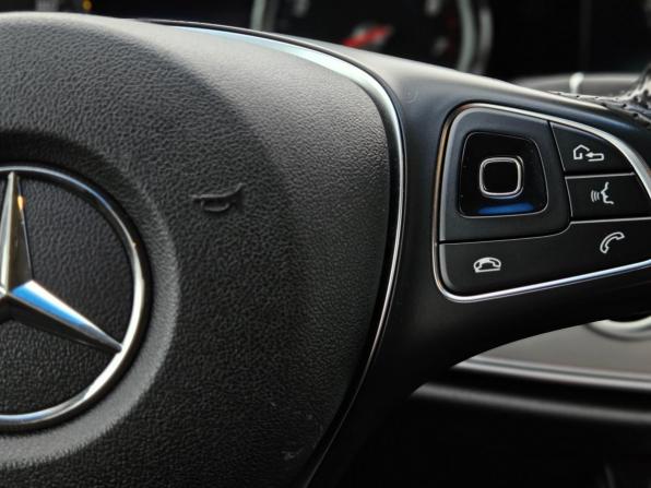 Mercedes-Benz E-Класс V (W213 S213 C238) с пробегом 2016 года, цена 1 820 000 рублей, 180000 км, седан, Автокод Объявления