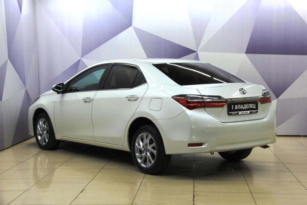 Toyota Corolla XI (E160 E170 E180) Рестайлинг 1 Чебоксары  - изображение 3