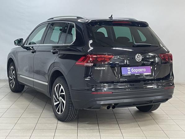 Volkswagen Tiguan II с пробегом 2018 года, цена 2 250 000 рублей, 125994 км, внедорожник, Автокод Объявления