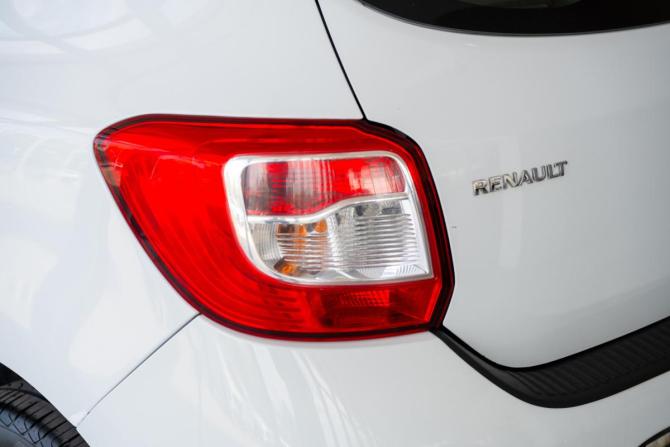 Renault Sandero II с пробегом 2016 года, цена 1 000 000 рублей, 206844 км, хэтчбек, Автокод Объявления