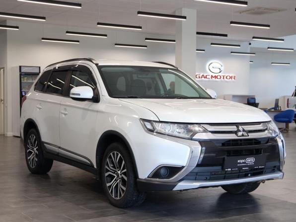 Mitsubishi Outlander III Рестайлинг 2 с пробегом 2017 года, цена 1 824 000 рублей, 150859 км, внедорожник, Автокод Объявления