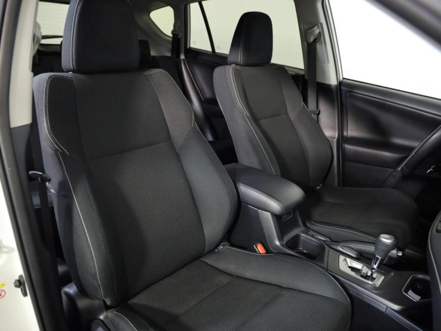 Toyota RAV4 IV (XA40) Рестайлинг Санкт-Петербург  - изображение 22