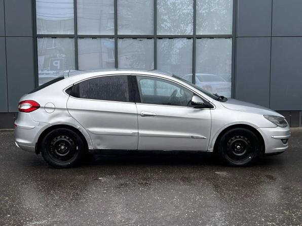 Chery M11 (A3) с пробегом 2011 года, цена 240 000 рублей, 50435 км, хэтчбек, Автокод Объявления