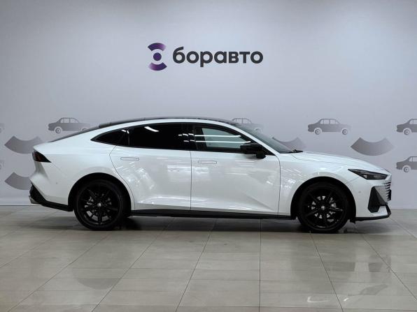 Changan UNI-V I с пробегом 2023 года, цена 1 990 000 рублей, 84007 км, лифтбек, Автокод Объявления