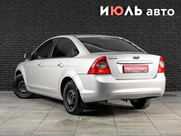 Ford Focus II Рестайлинг с пробегом 2010 года, цена 570 000 рублей, 276825 км, седан, Автокод Объявления