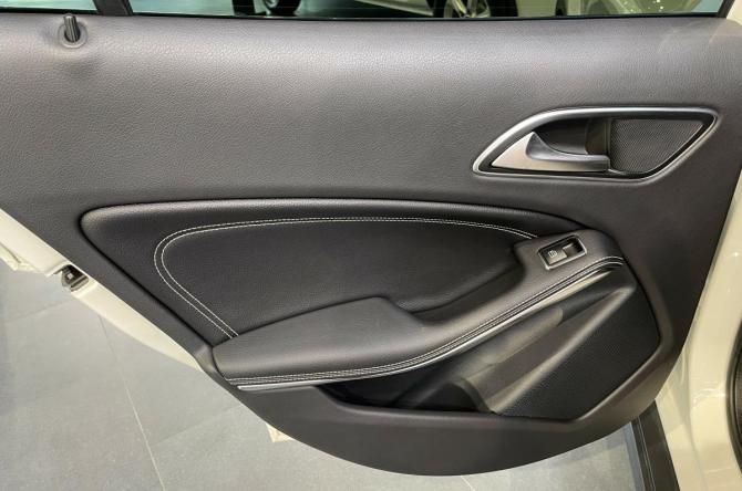 Mercedes-Benz GLA I (X156) с пробегом 2016 года, цена 1 640 000 рублей, 91103 км, внедорожник, Автокод Объявления