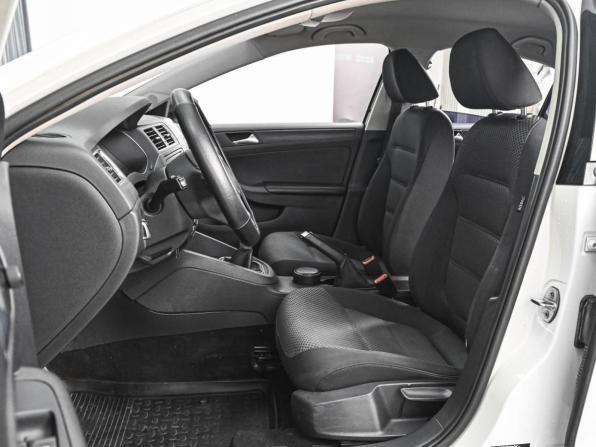 Volkswagen Jetta VI с пробегом 2014 года, цена 1 167 000 рублей, 228318 км, седан, Автокод Объявления