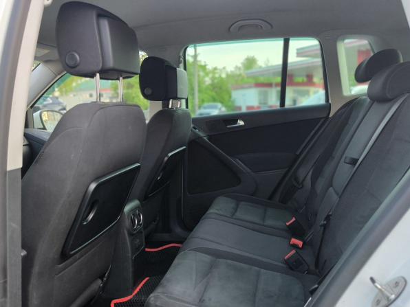 Volkswagen Tiguan I Рестайлинг с пробегом 2016 года, цена 1 158 000 рублей, 259881 км, внедорожник, Автокод Объявления