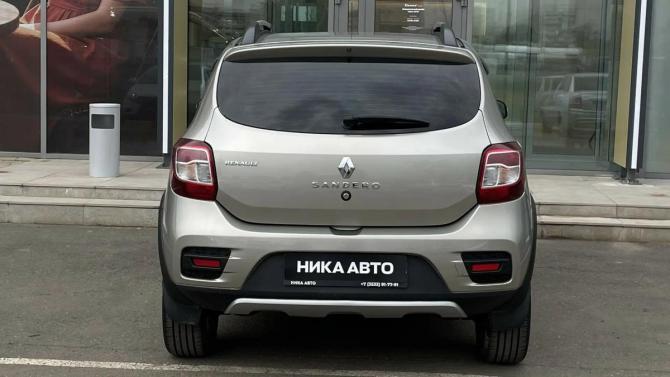 Renault Sandero II с пробегом 2017 года, цена 859 000 рублей, 198090 км, хэтчбек, Автокод Объявления