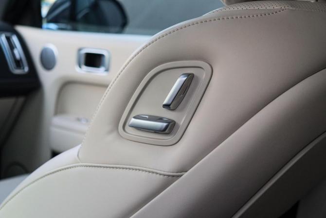 Li Auto (Lixiang) L9 I с пробегом 2023 года, цена 5 900 000 рублей, 41000 км, внедорожник, Автокод Объявления