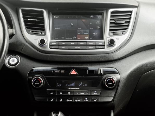 Hyundai Tucson III с пробегом 2017 года, цена 1 785 000 рублей, 159213 км, внедорожник, Автокод Объявления