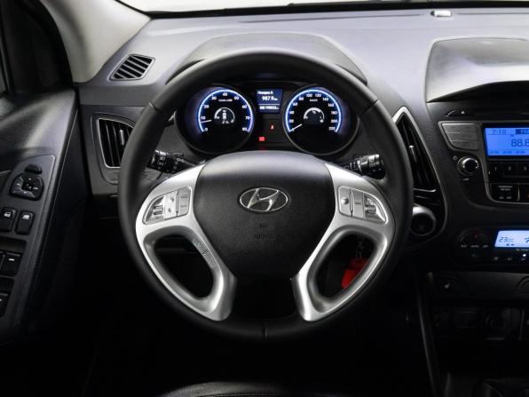Hyundai ix35 I с пробегом 2011 года, цена 1 020 000 рублей, 198831 км, внедорожник, Автокод Объявления
