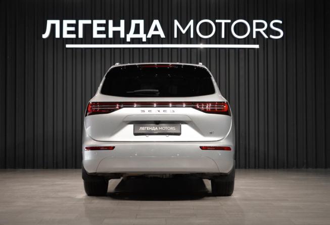 Seres M7 с пробегом 2024 года, цена 5 790 000 рублей, 26332 км, внедорожник, Автокод Объявления