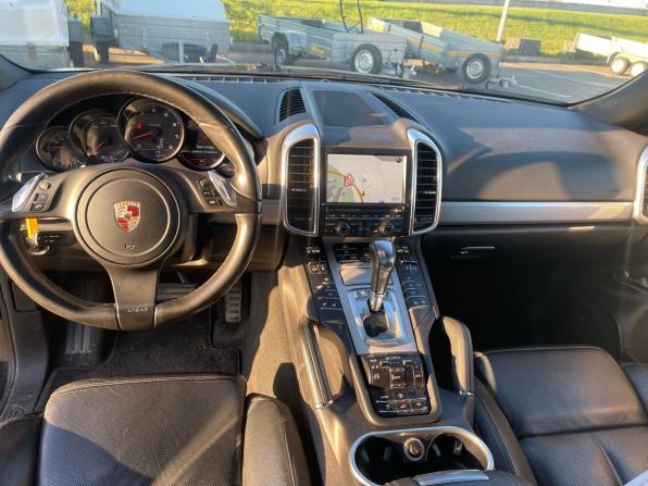 Porsche Cayenne II (958) с пробегом 2011 года, цена 2 100 000 рублей, 190533 км, внедорожник, Автокод Объявления