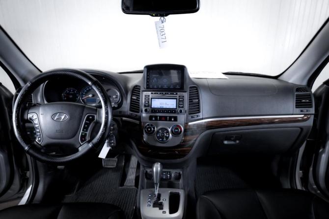 Hyundai Santa Fe II Рестайлинг с пробегом 2011 года, цена 1 349 000 рублей, 198083 км, внедорожник, Автокод Объявления