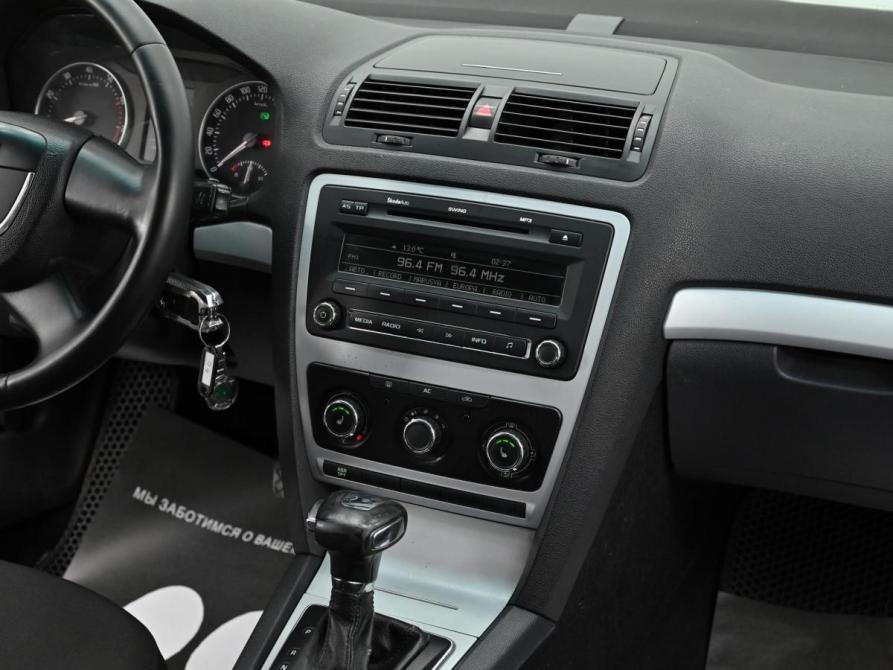 Skoda Octavia II (A5) Рестайлинг Москва  - изображение 8