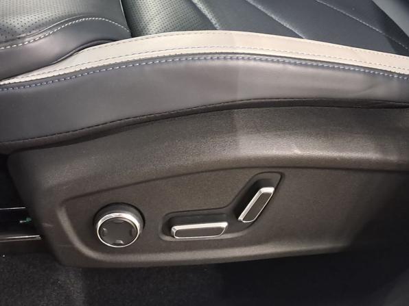 Geely Atlas II с пробегом 2023 года, цена 2 600 000 рублей, 35000 км, внедорожник, Автокод Объявления