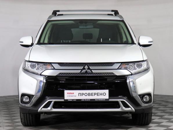 Mitsubishi Outlander III Рестайлинг 3 с пробегом 2021 года, цена 2 200 000 рублей, 87827 км, внедорожник, Автокод Объявления