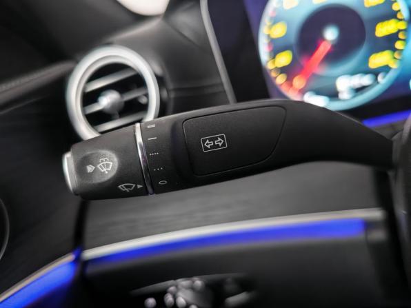 Mercedes-Benz E-Класс V (W213 S213 C238) Рестайлинг с пробегом 2020 года, цена 4 190 000 рублей, 89147 км, седан, Автокод Объявления