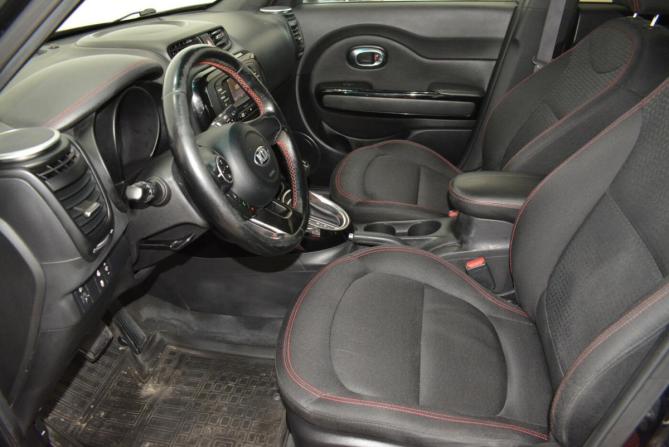 Kia Soul II Рестайлинг с пробегом 2016 года, цена 1 499 000 рублей, 174000 км, хэтчбек, Автокод Объявления