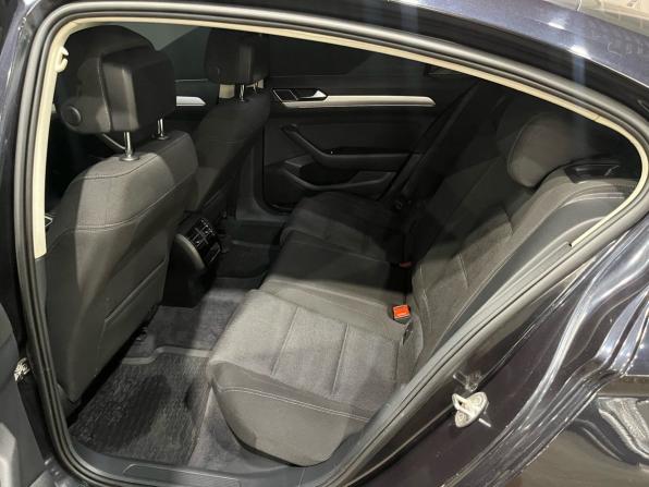 Volkswagen Passat B8 с пробегом 2016 года, цена 1 599 000 рублей, 208515 км, седан, Автокод Объявления