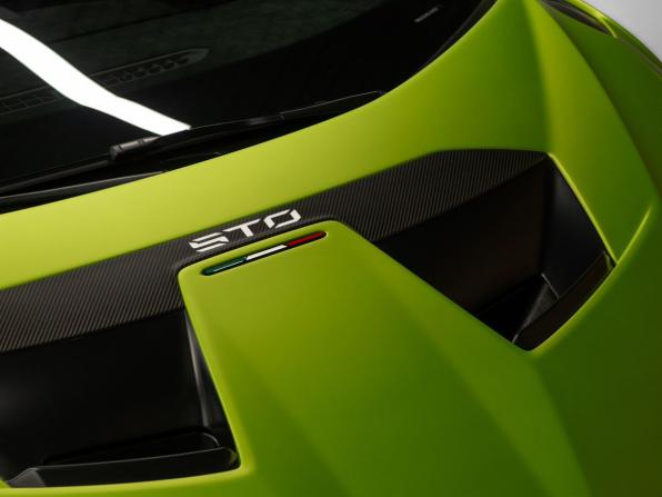 Lamborghini Huracán I Рестайлинг с пробегом 2024 года, цена 39 990 000 рублей, 88 км, купе, Автокод Объявления