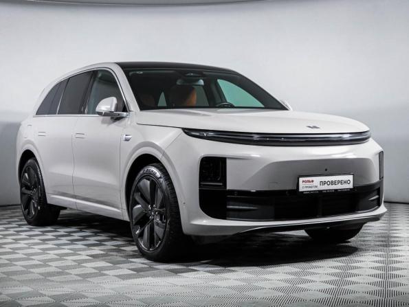 Li Auto (Lixiang) L6 с пробегом 2024 года, цена 5 340 000 рублей, 19000 км, внедорожник, Автокод Объявления