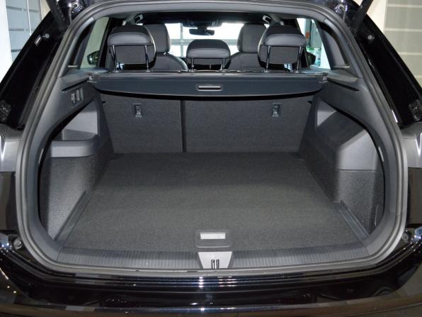 Volkswagen Tiguan III (China Market) с пробегом 2026 года, цена 4 990 000 рублей, 15 км, внедорожник, Автокод Объявления