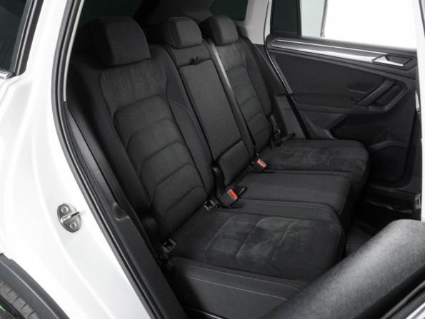 Volkswagen Tiguan II с пробегом 2018 года, цена 2 547 000 рублей, 162040 км, внедорожник, Автокод Объявления