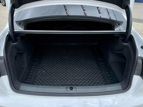 Audi A4 V (B9) с пробегом 2016 года, цена 1 687 000 рублей, 283268 км, седан, Автокод Объявления
