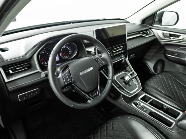 Haval M6 II с пробегом 2025 года, цена 1 935 400 рублей, 4000 км, внедорожник, Автокод Объявления