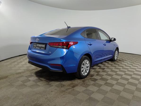 Hyundai Solaris II с пробегом 2019 года, цена 1 436 000 рублей, 121000 км, седан, Автокод Объявления