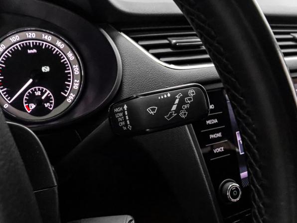 Skoda Octavia III (A7) Рестайлинг с пробегом 2020 года, цена 1 859 000 рублей, 148132 км, лифтбек, Автокод Объявления