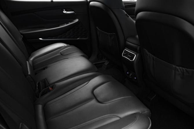 Hyundai Santa Fe IV Рестайлинг с пробегом 2022 года, цена 3 995 000 рублей, 67556 км, внедорожник, Автокод Объявления
