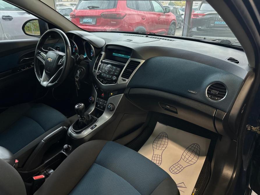 Chevrolet Cruze I Санкт-Петербург  - изображение 30