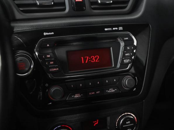 Kia Rio III с пробегом 2014 года, цена 1 069 000 рублей, 88317 км, хэтчбек, Автокод Объявления