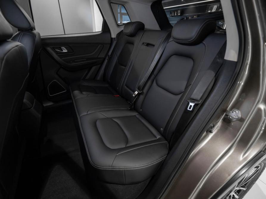 FAW Besturn X40 I Москва  - изображение 13