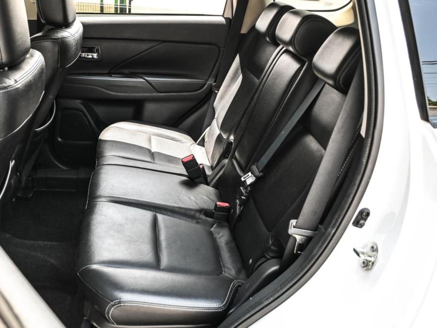 Mitsubishi Outlander III Рестайлинг Новороссийск  - изображение 9
